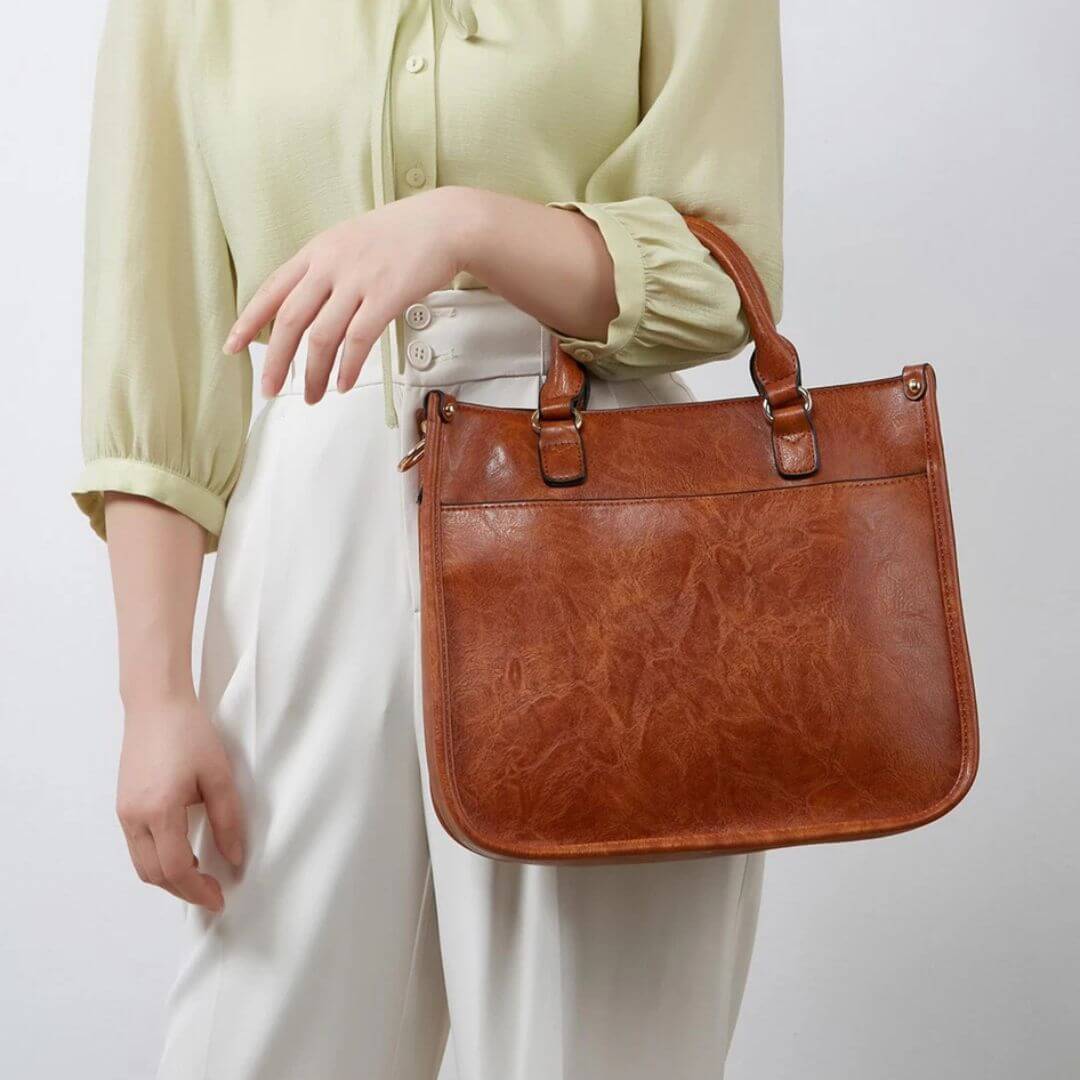 Ninas Zeitloser Chic  |  Handtasche