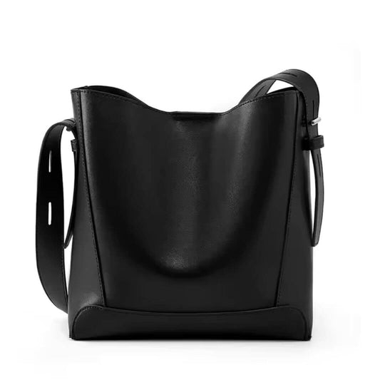 Elsas Raffinierter Schulter-Charme | Schultertasche
