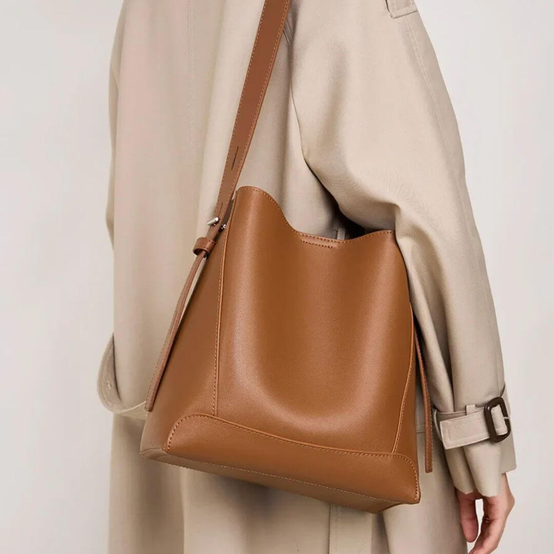 Elsas Raffinierter Schulter-Charme | Schultertasche