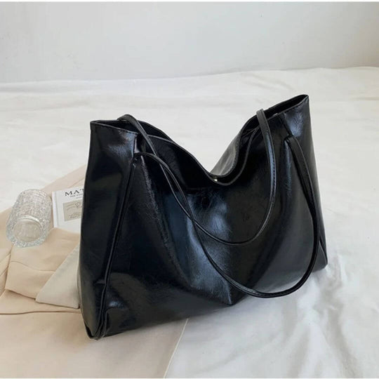 Claras Zeitlose Tragetasche | Schultertasche